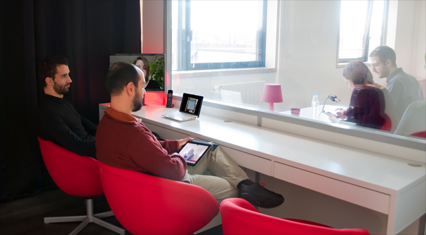 salle de test utilisateurs - La salle d'observation des tests utilisateurs